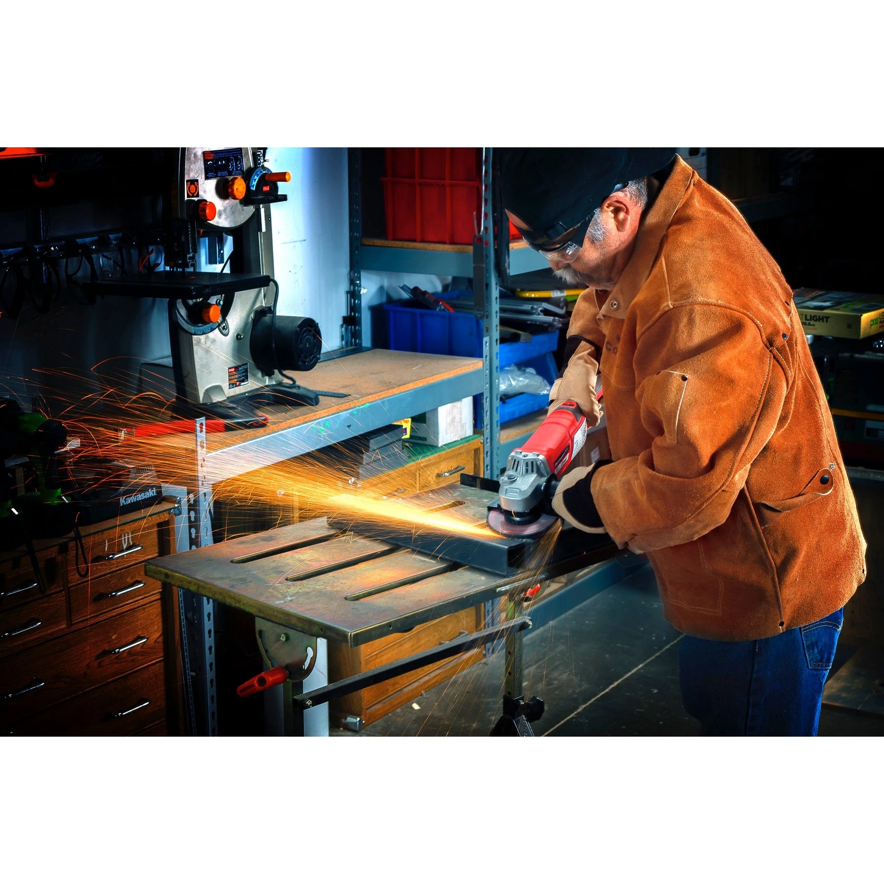 5 in. 10A Variable Speed Angle Grinder with Electronic Speed Control Powerbuilt 5 In. 10A Variable Speed Angle Grinder With Electronic Speed Control -Powerbuilt Shop 240079 usage c1ca5281 2ce0 4189 896a