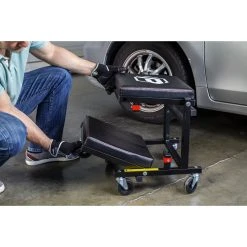 Powerbuilt 2-in-1 Low Creeper Seat / Roller Stool 3 Powerbuilt 2-in-1 Low Creeper Seat / Roller Stool -Powerbuilt Shop 240298 usage 9 1800x